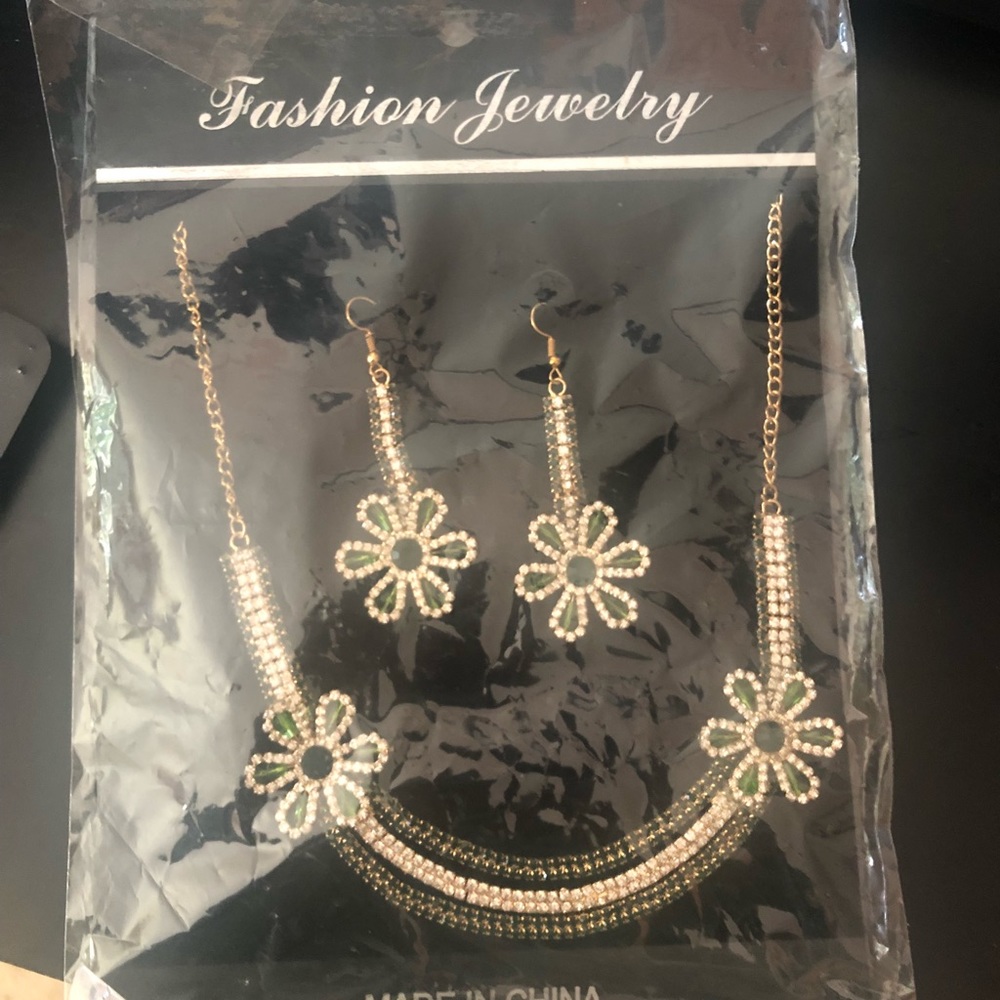middle eastern jewelry, perfect for date/ a party!